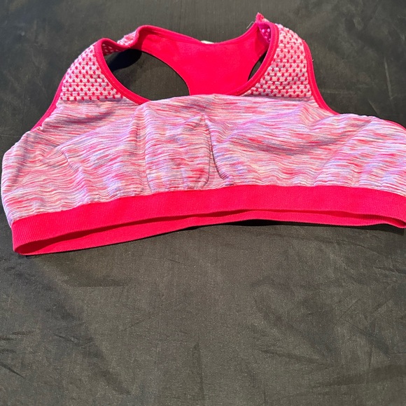 Circo Girl's Fuchsia Pink Girl's Sports Bra Size XL No Pad - Picture 5 of 6